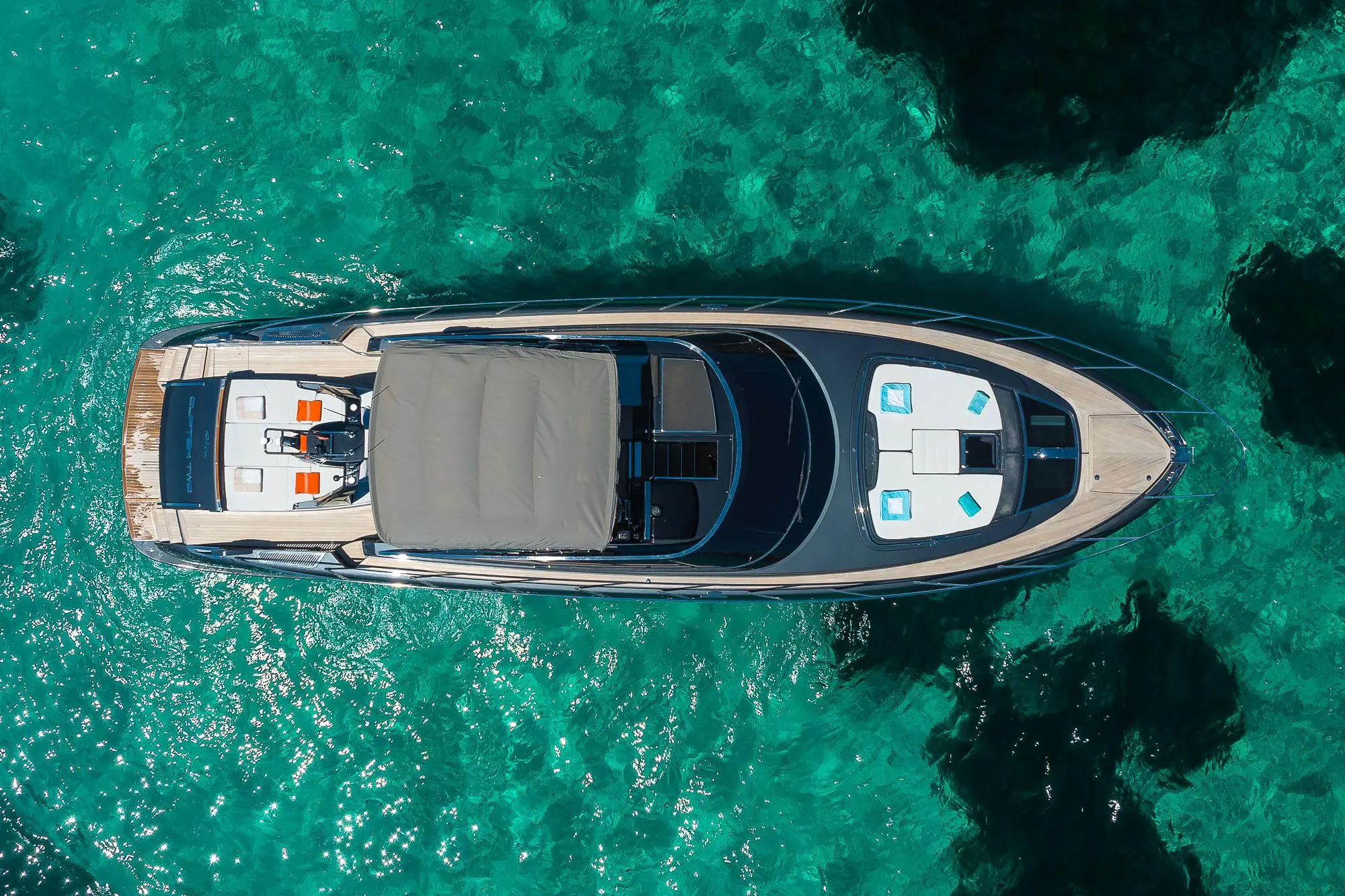 2019 Riva 56 rivale