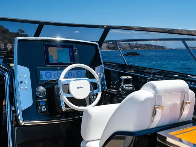 Riva 56 Rivale