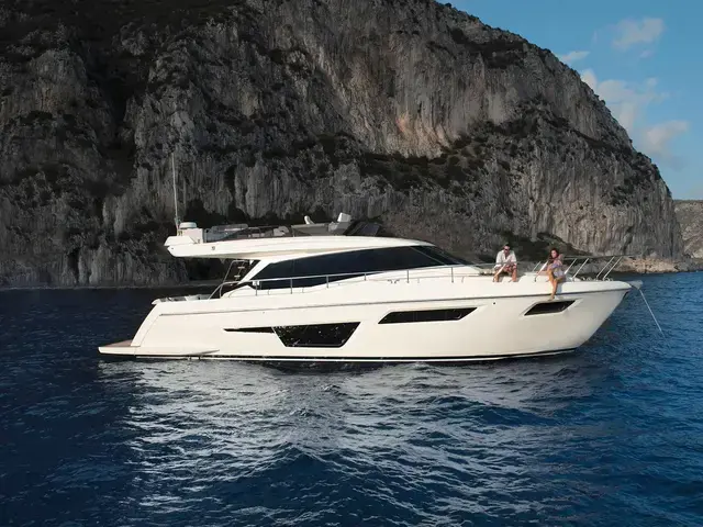 Ferretti Yachts 500