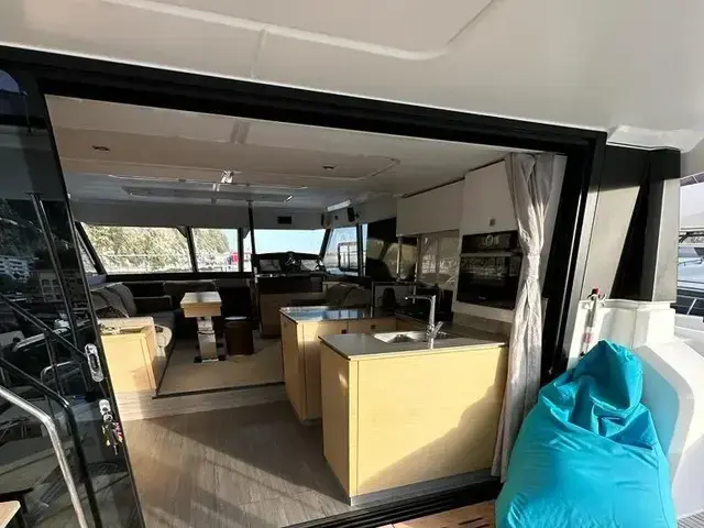 Fountaine Pajot My 6