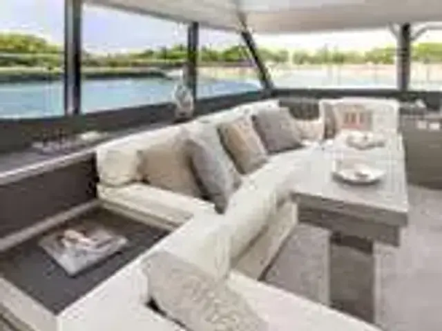 Fountaine Pajot My 6