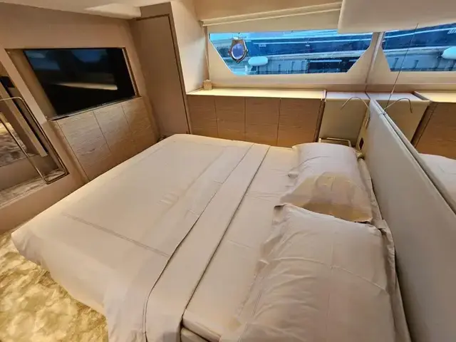 Ferretti Yachts 500