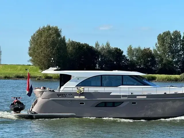 Van Den Hoven Executive 1500 MK II