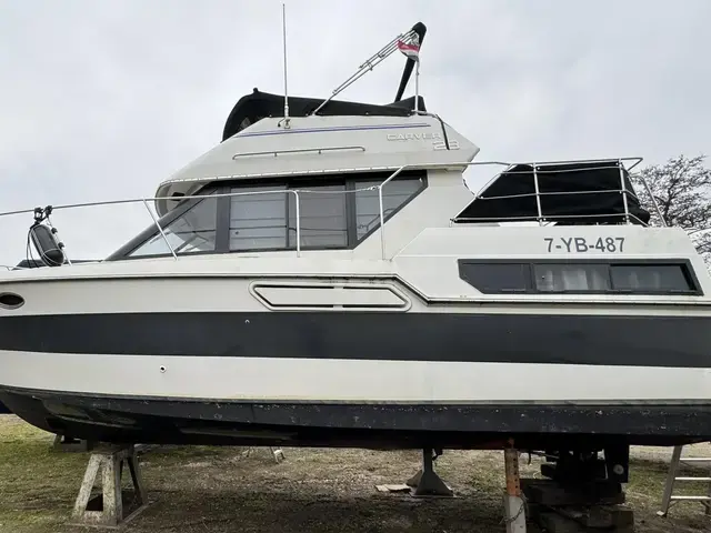 Carver 28 Flybridge