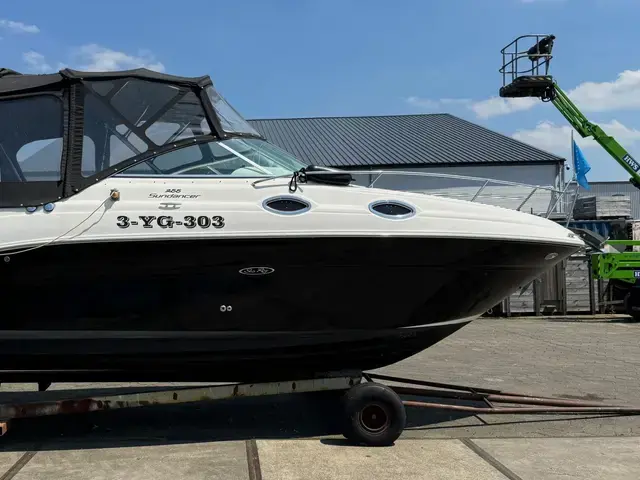 Sea Ray Sundancer 255