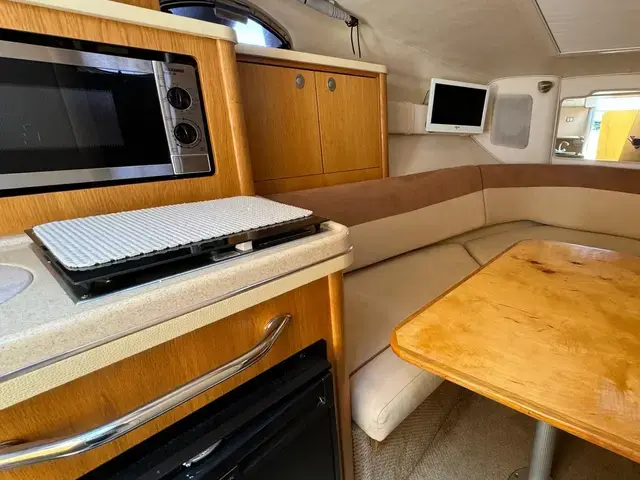 Sea Ray Sundancer 255