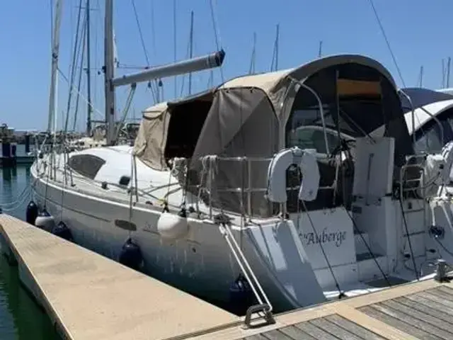 Beneteau Oceanis 43