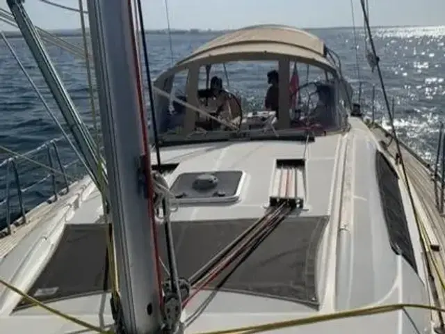 Beneteau Oceanis 43