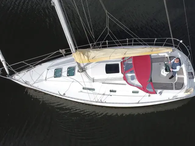 Beneteau Oceanis Clipper 311