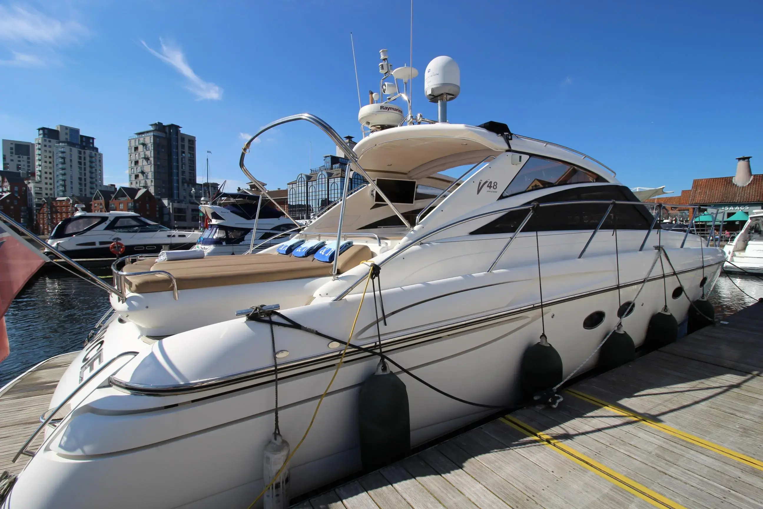 2005 Princess v48