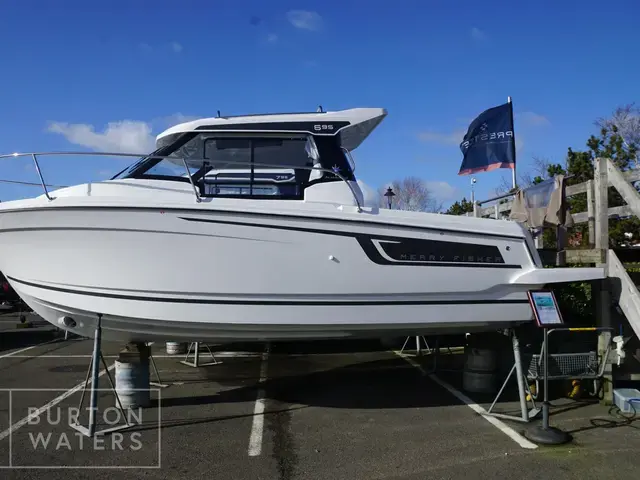 Jeanneau Merry Fisher 695