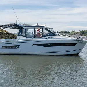 2022 Jeanneau Merry Fisher 895