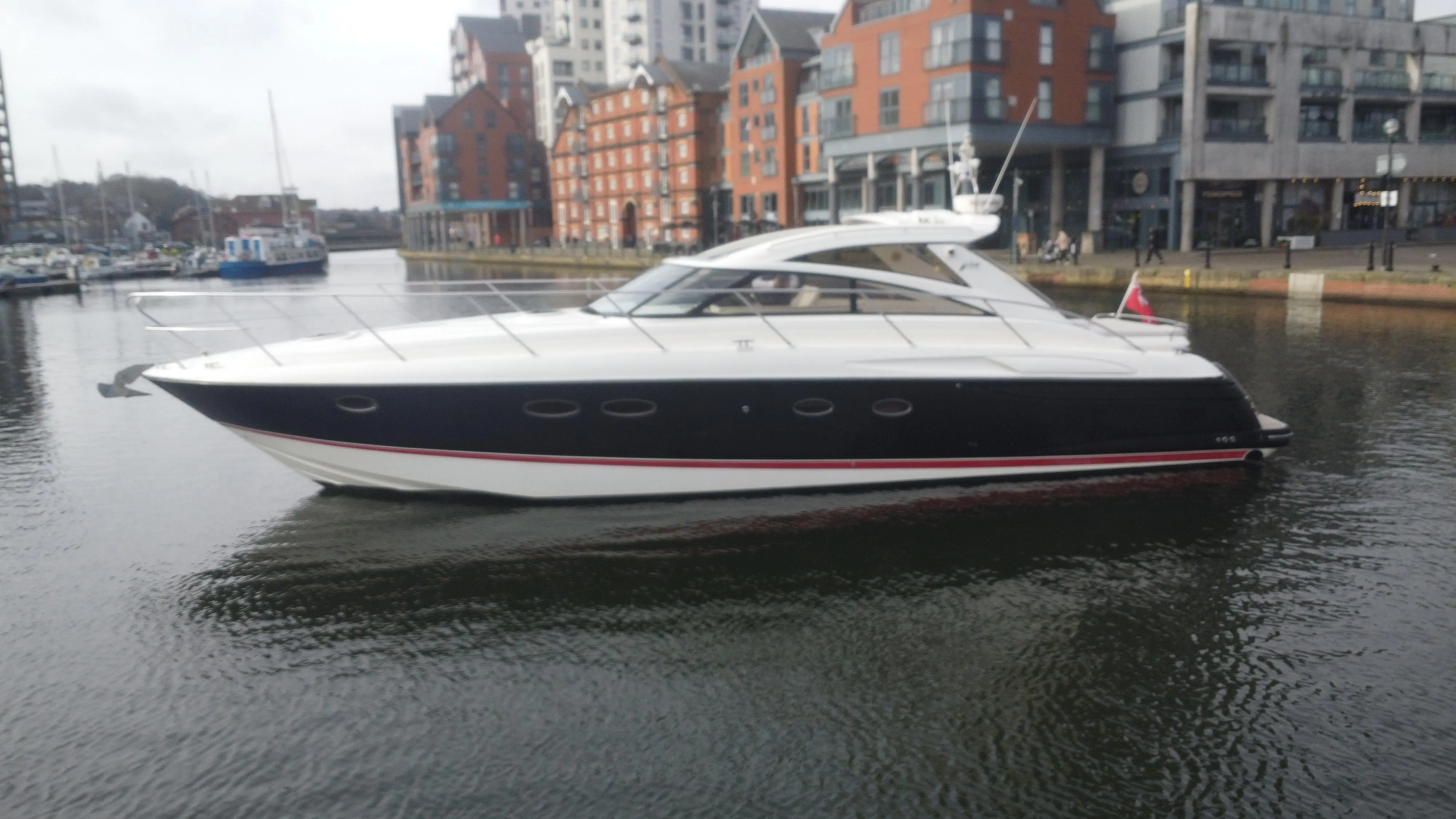 2009 Princess v48