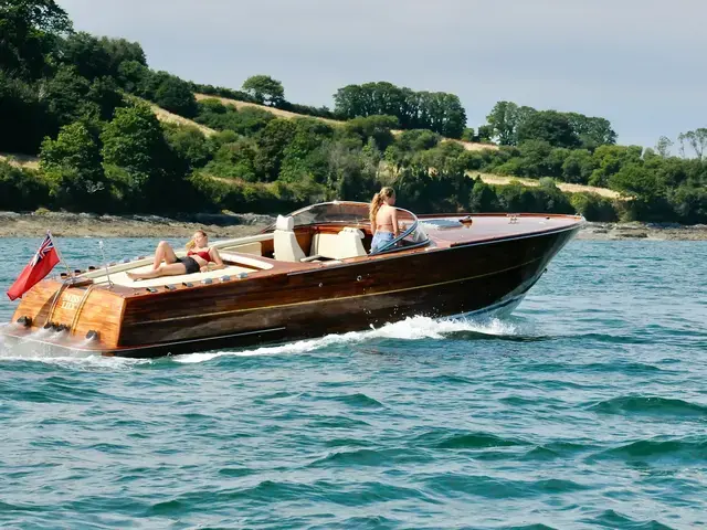 Classic Speedboat