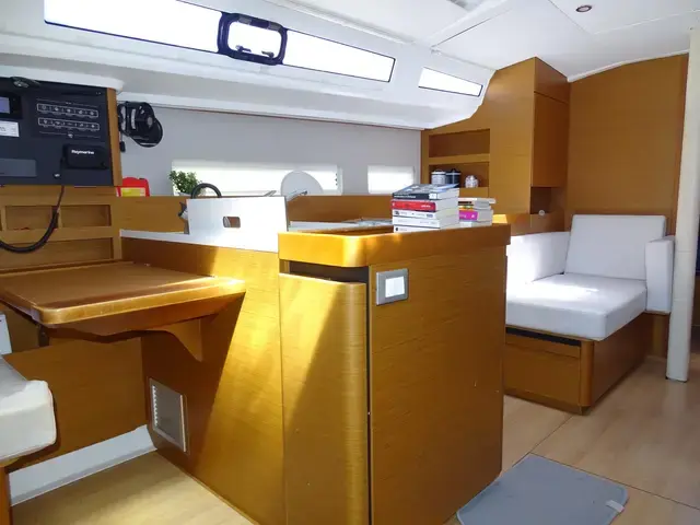 Jeanneau Sun Odyssey 410