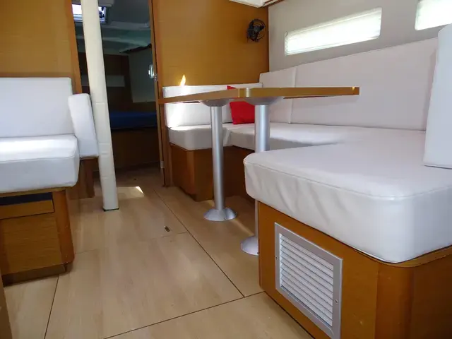 Jeanneau Sun Odyssey 410