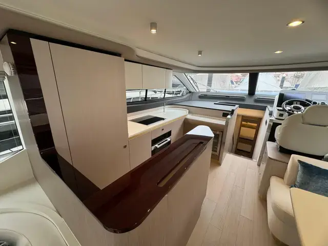 Azimut 60