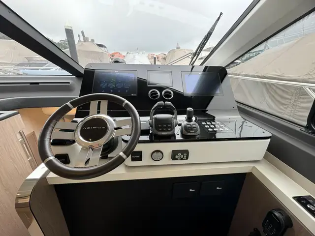 Azimut 60