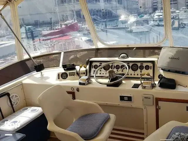 Chris Craft 426 Catalina