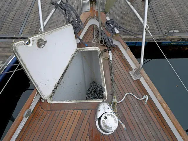 Hallberg-Rassy 34