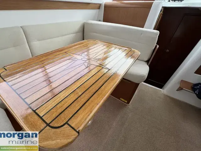 Beneteau Antares 9