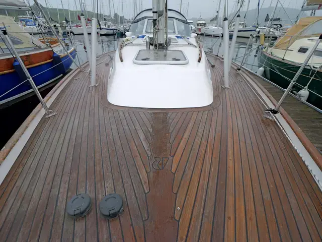 Hallberg-Rassy 34