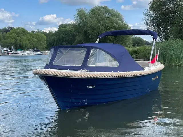 Corsiva boats 570 for sale in United Kingdom for £24,640 ($31,704)