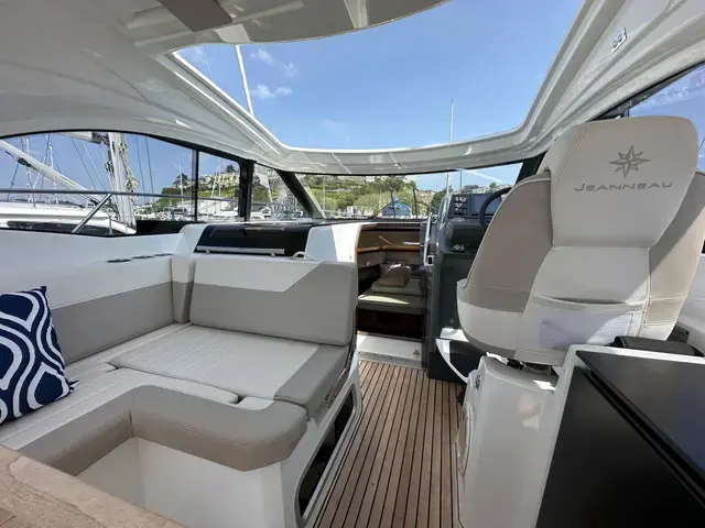 Jeanneau Leader 33