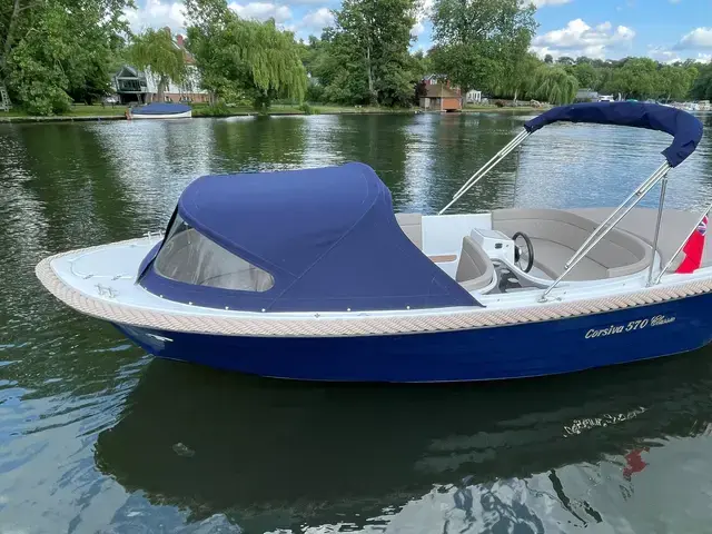 Corsiva boats 570