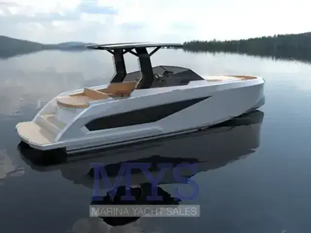 Macan boats 32 LOUNGE FB T-Top