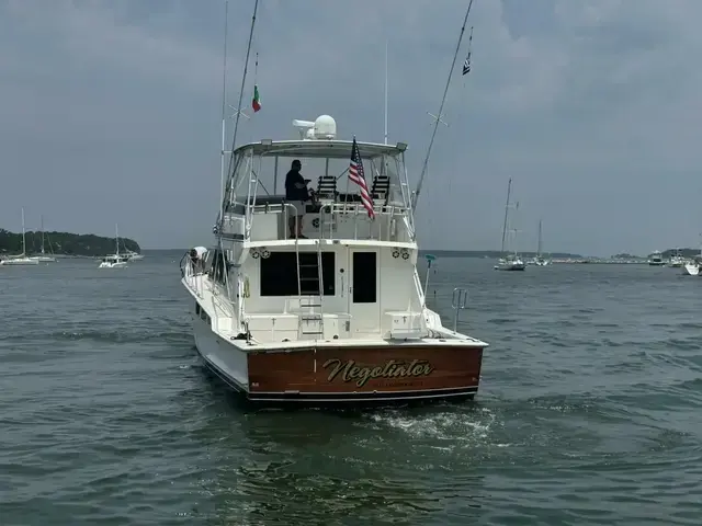 Hatteras 54 Convertible