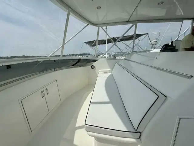 Hatteras 54 Convertible