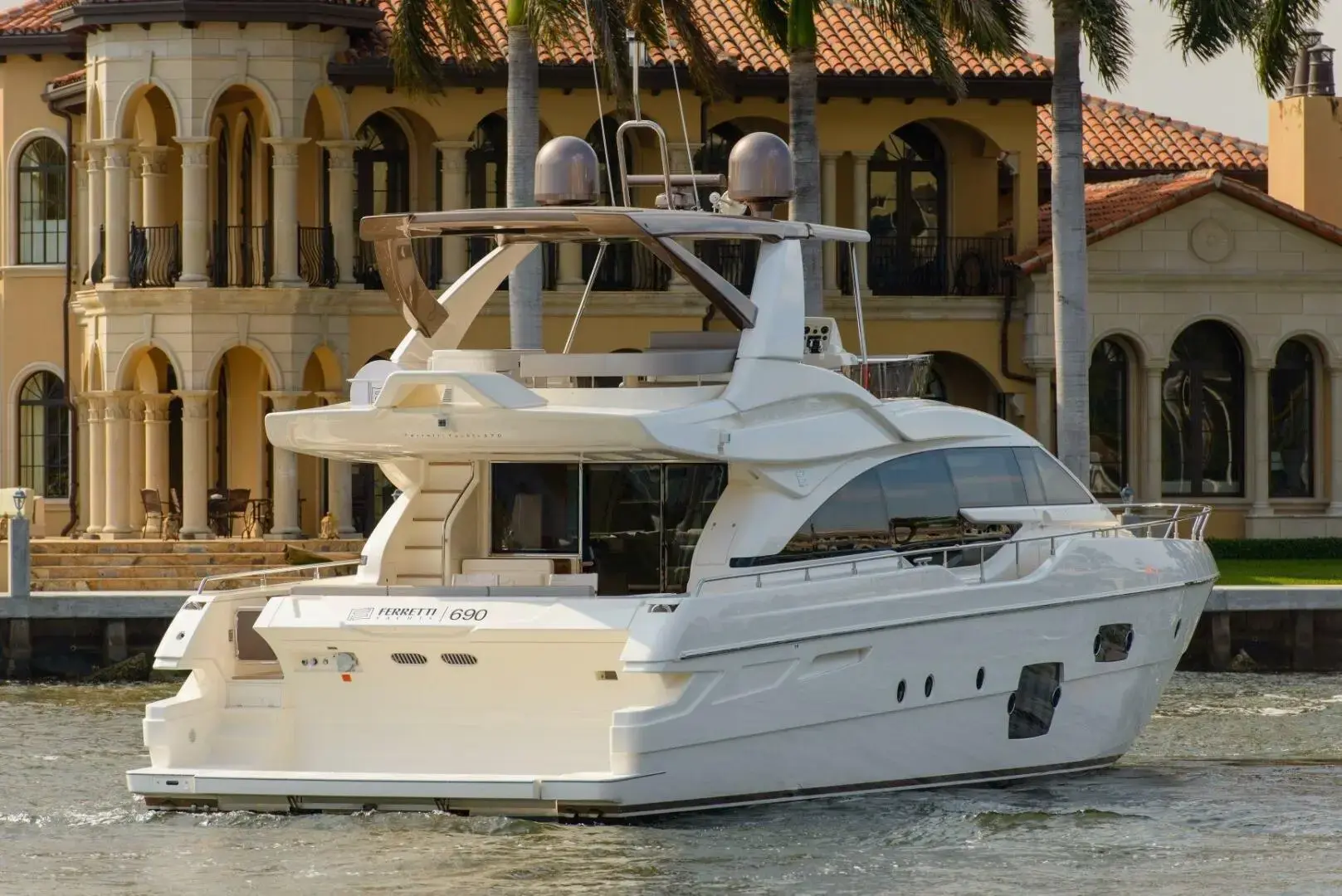 2015 Ferretti 69