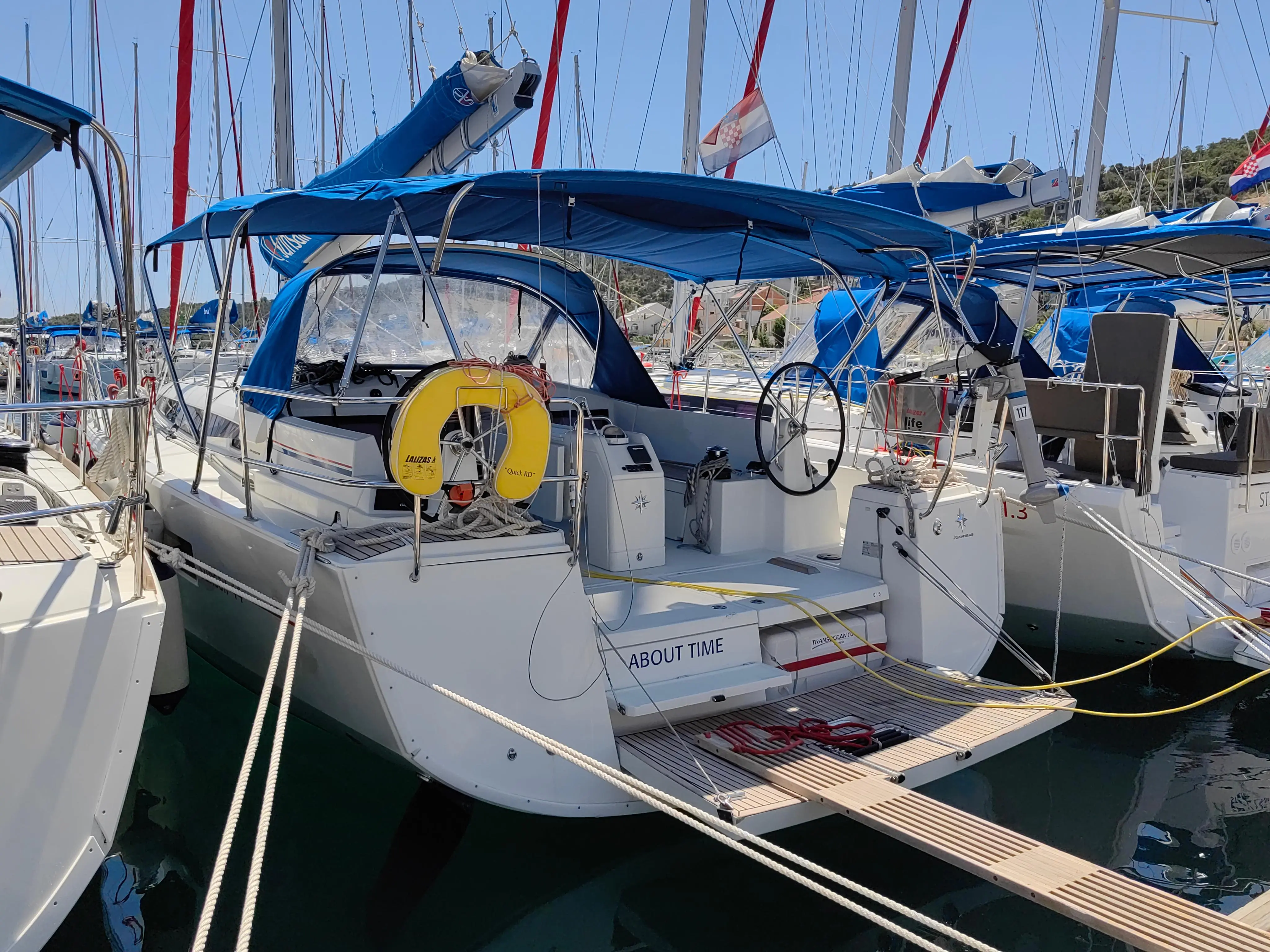 2019 Jeanneau sun odyssey 440