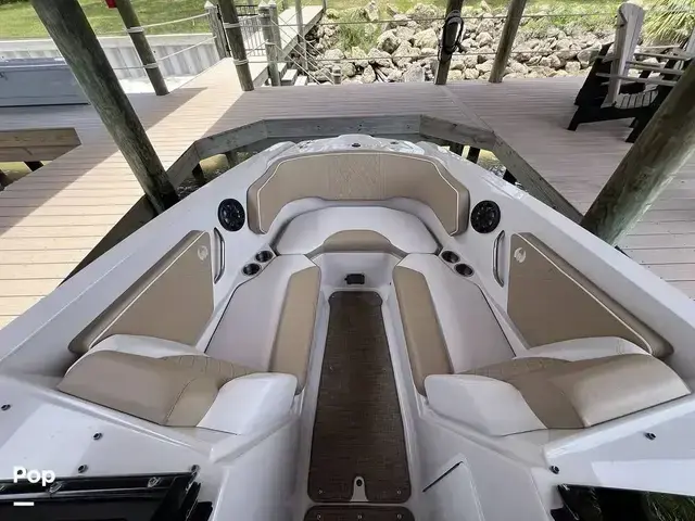 Scarab 255 Platinum Se