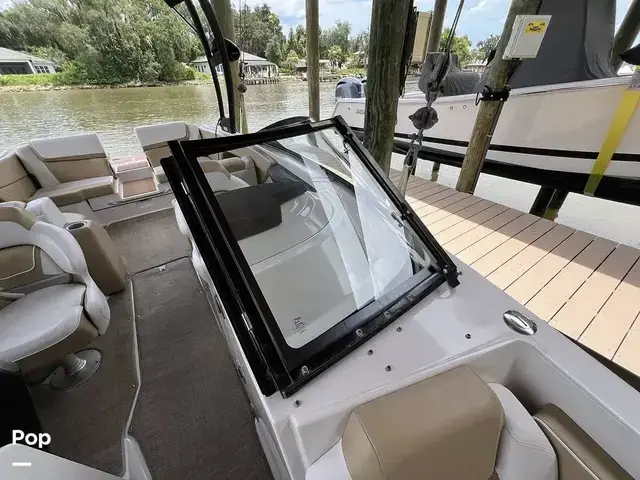 Scarab 255 Platinum Se