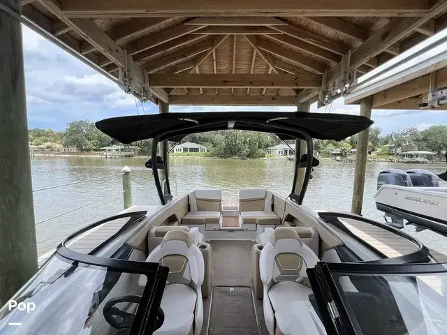 Scarab 255 Platinum Se