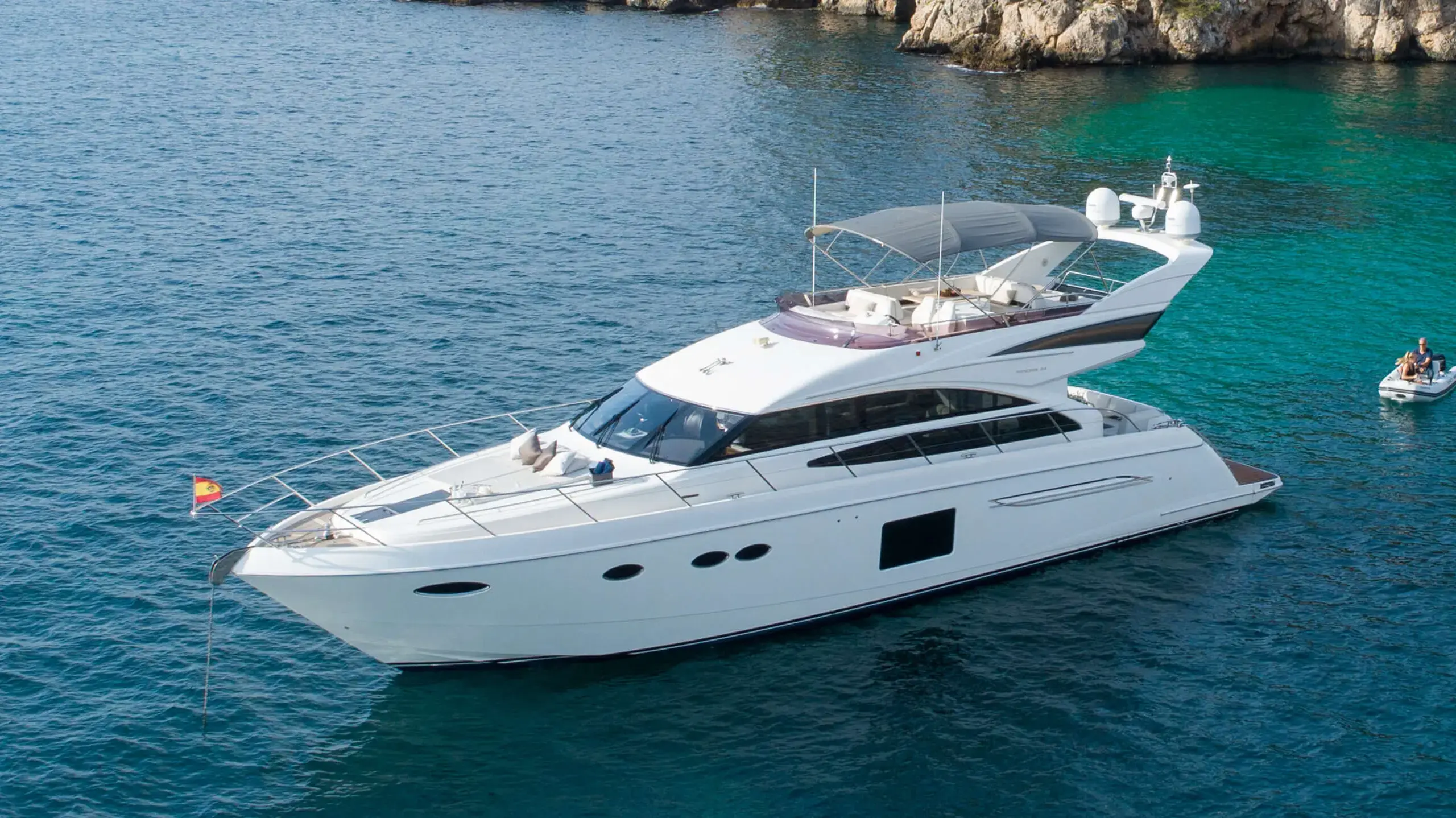 2015 Princess 64