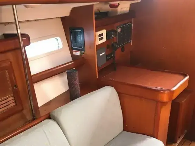 Beneteau Oceanis Clipper 393