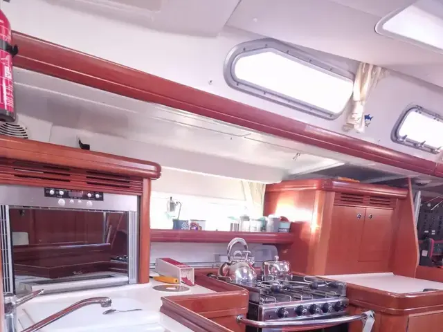 Beneteau Oceanis Clipper 523