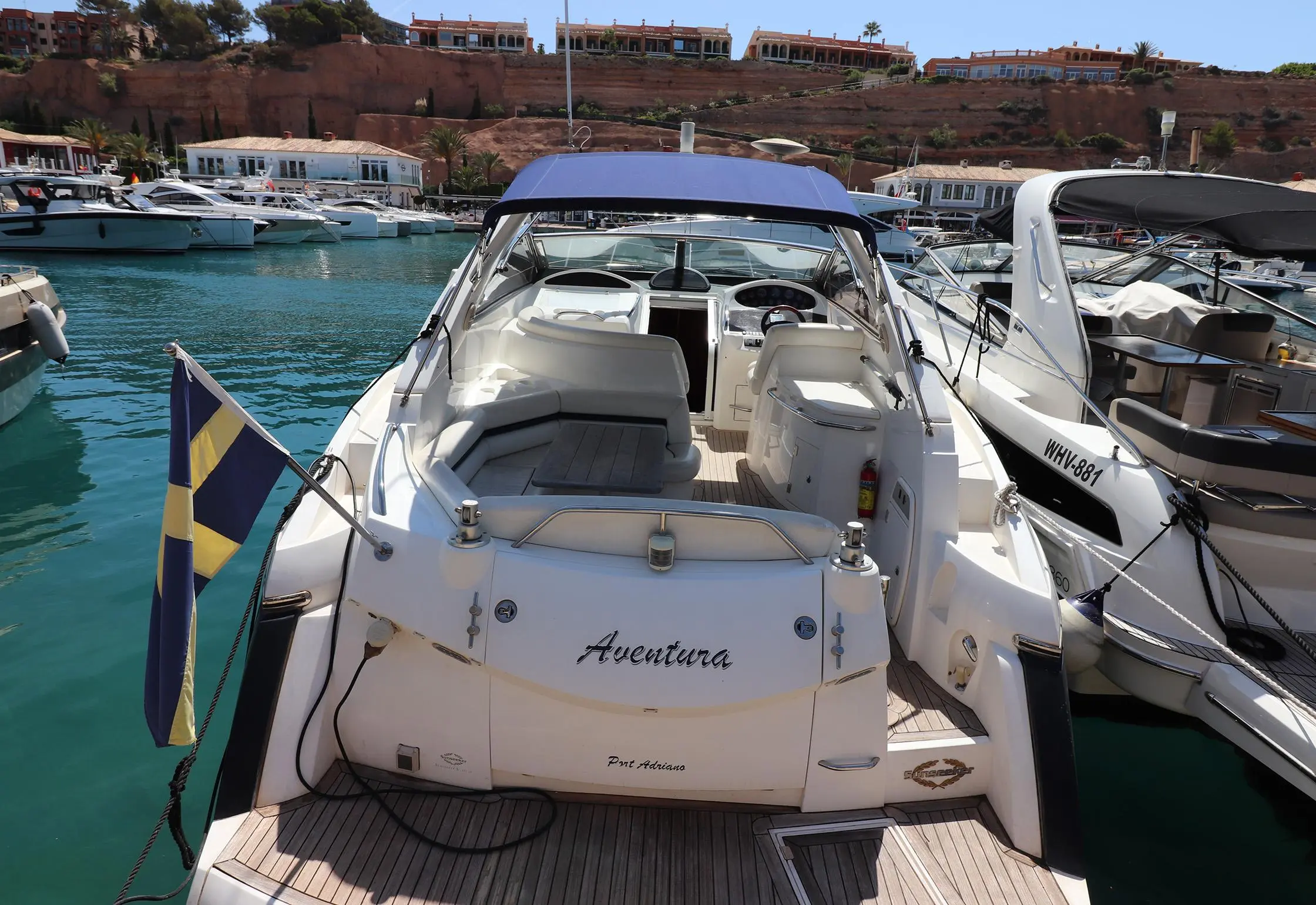 2005 Sunseeker portofino 35