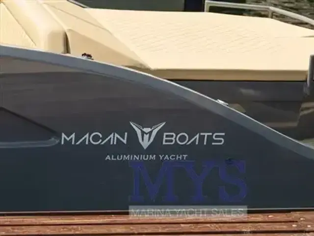 Macan boats 28 SPORT