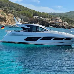 2019 Sunseeker Predator 57