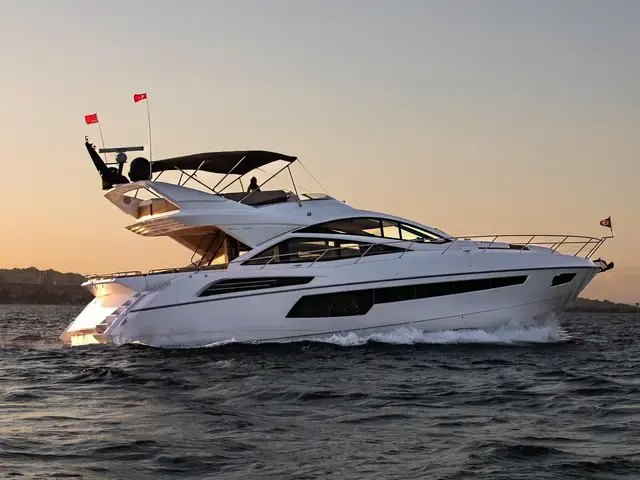 Sunseeker 68 Sport Yacht