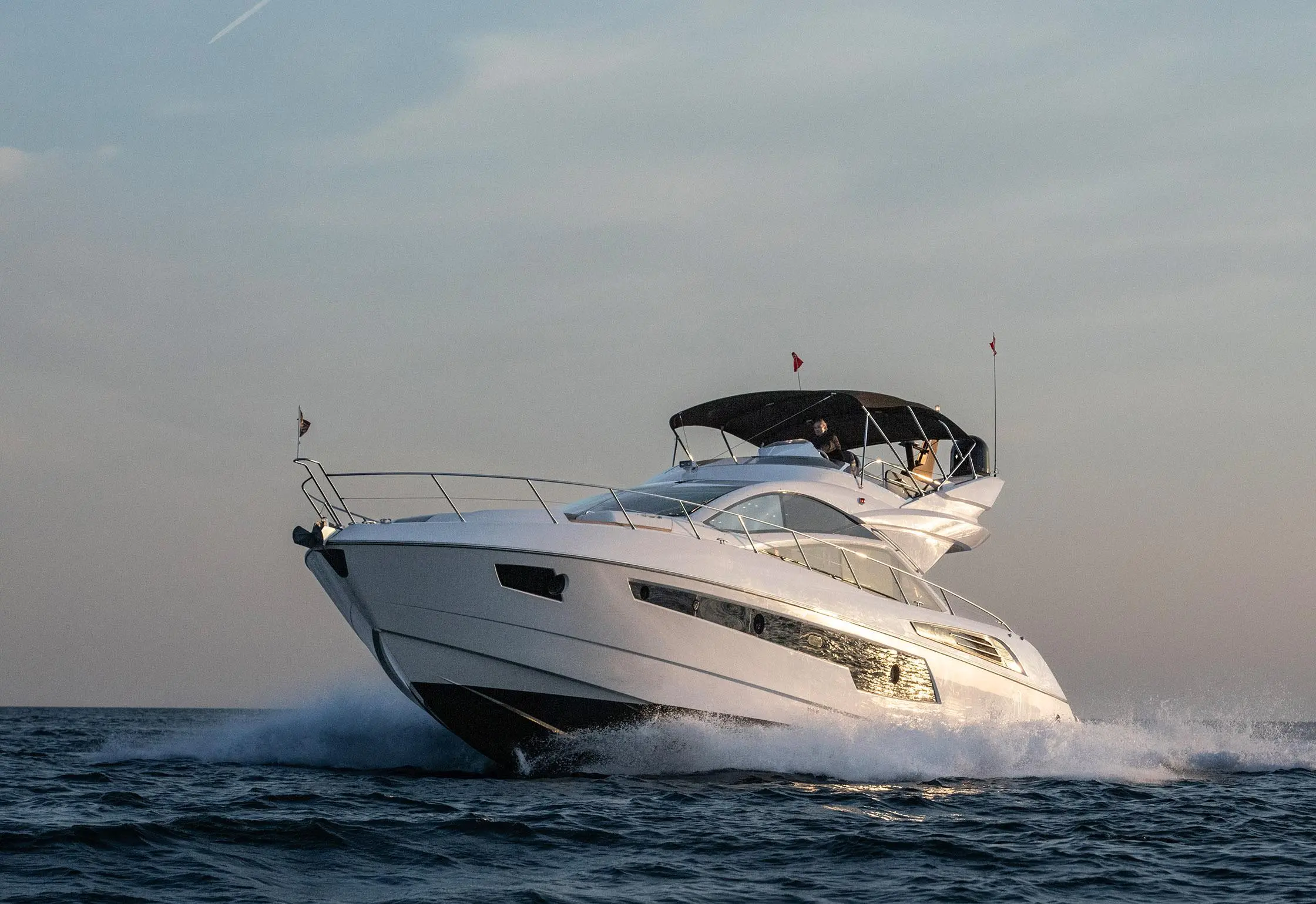 2016 Sunseeker 68 sport yacht