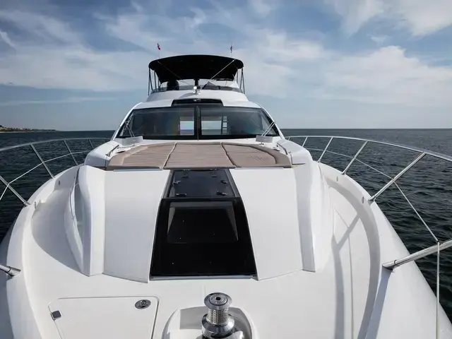 Sunseeker 68 Sport Yacht