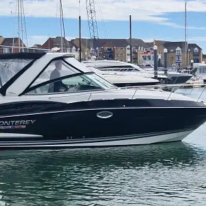 2019 Monterey 295 Sport Yacht