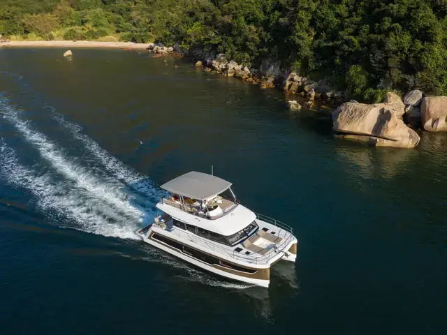 Fountaine Pajot MY5