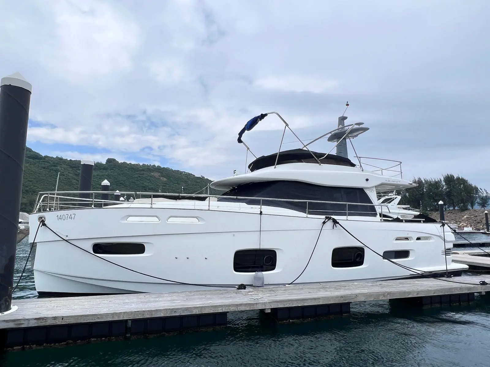 2013 Azimut magellano 50