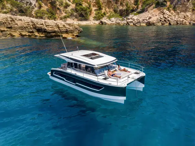 Fountaine Pajot MY4.S